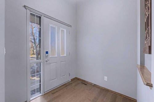 244 Eversyde Mews Sw, Calgary, AB - Indoor Photo Showing Other Room