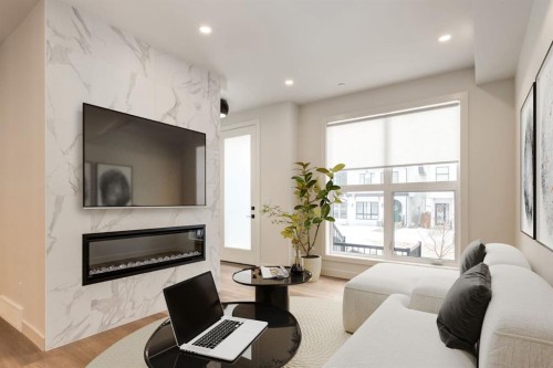 233 25 Avenue Ne, Calgary, AB 