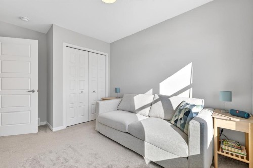 54 Cranbrook Gardens Se, Calgary, AB - Indoor