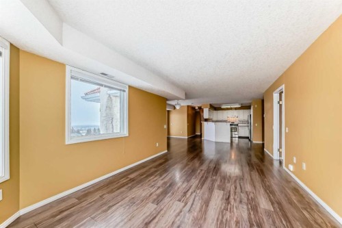 1322-1818 Simcoe Boulevard Sw, Calgary, AB - Indoor Photo Showing Other Room