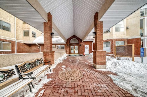 1322-1818 Simcoe Boulevard Sw, Calgary, AB - Outdoor