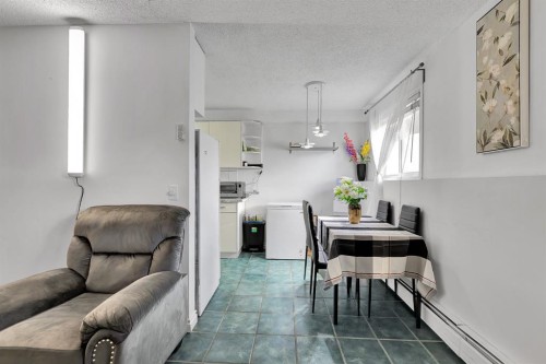 4-104 Sabrina Way Sw, Calgary, AB - Indoor