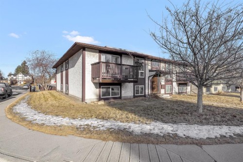4-104 Sabrina Way Sw, Calgary, AB - Outdoor