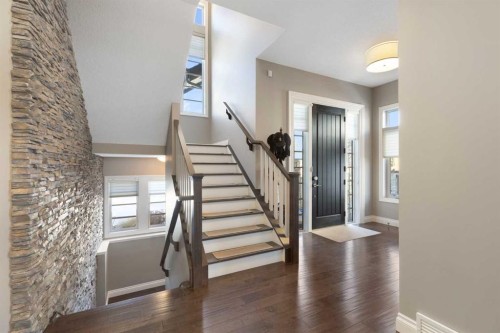 800 E Lakeview Road, Chestermere, AB - Indoor Photo Showing Other Room