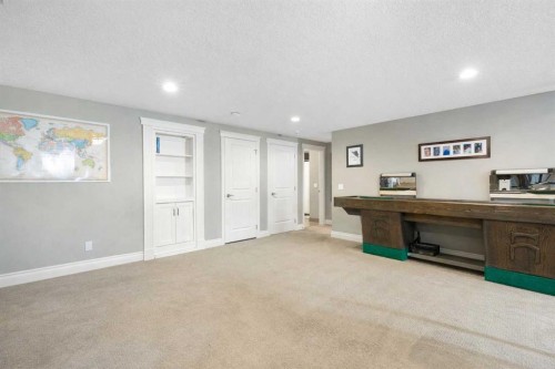 800 E Lakeview Road, Chestermere, AB - Indoor