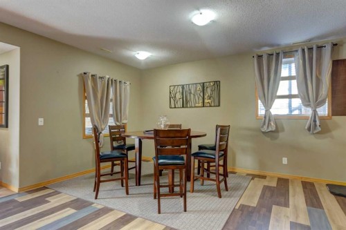 533 Highwood Drive, Longview, AB - Indoor Photo Showing Dining Room