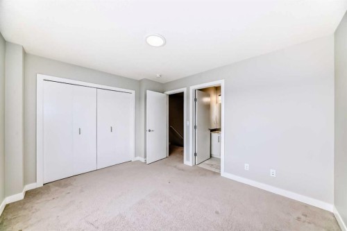 112 Evanscrest Square Nw, Calgary, AB - Indoor Photo Showing Other Room