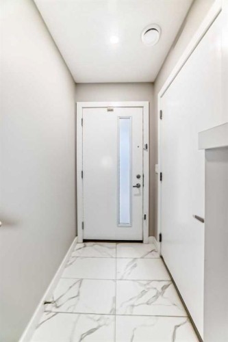 112 Evanscrest Square Nw, Calgary, AB - Indoor Photo Showing Other Room