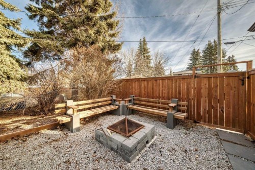 132 Wedgewood Drive Sw, Calgary, AB - Outdoor