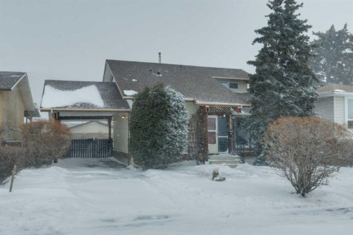 3412 Temple Road Ne, Calgary, AB - Outdoor