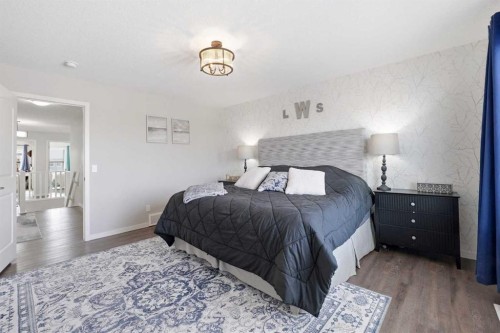 224 Auburn Glen Close Se, Calgary, AB - Indoor Photo Showing Bedroom
