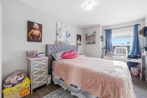 224 Auburn Glen Close Se, Calgary, AB - Indoor Photo Showing Bedroom