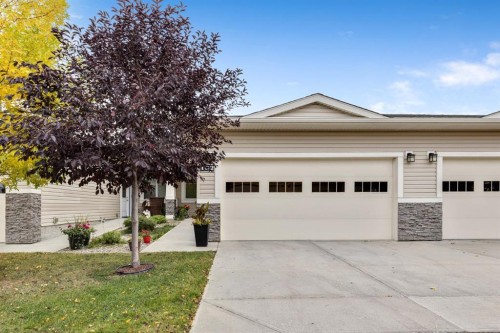 182 Cambridge Glen Drive  Strathmore, AB T1P 0E6