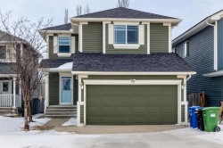 87 Bridlepost Green SW Calgary, AB T2Y 4A1