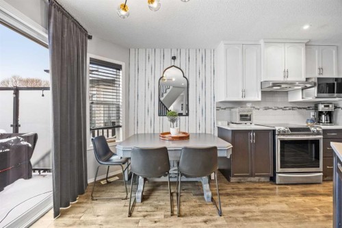 390 Cove Road, Chestermere, AB - Indoor