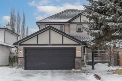 390 Cove Road  Chestermere, AB T1X 1J6