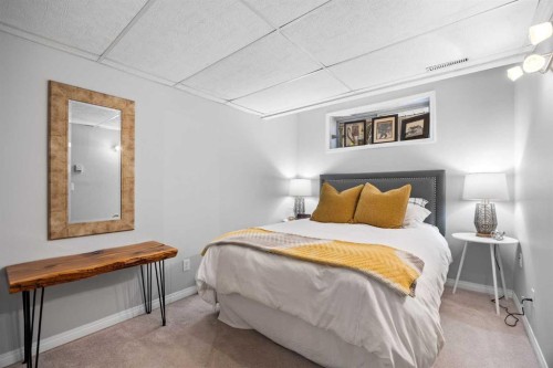 390 Cove Road, Chestermere, AB - Indoor Photo Showing Bedroom