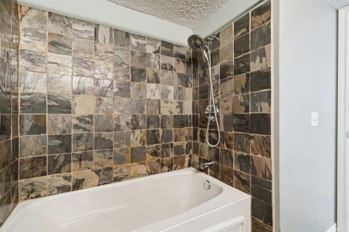 1104-1540 29 Street Nw, Calgary, AB - Indoor Photo Showing Bathroom