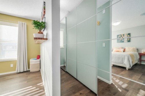 12 Sunrise View, Cochrane, AB - Indoor