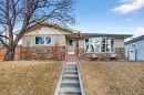 2155 Mackid Crescent Ne, Calgary, AB  - Outdoor 