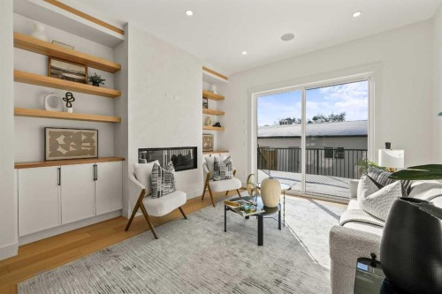 2421 25 Avenue Nw, Calgary, AB - Indoor