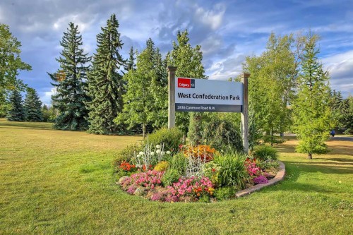 2421 25 Avenue Nw, Calgary, AB - Outdoor With View