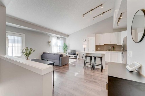 165 Evanscrest Gardens Nw, Calgary, AB - Indoor