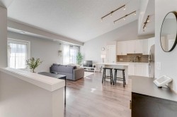 165 Evanscrest Gardens NW Calgary, AB T3P 0S1