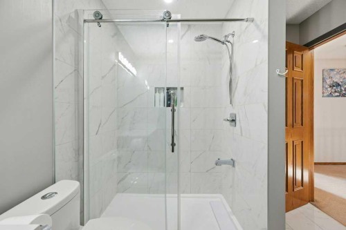 63 Coral Springs Green Ne, Calgary, AB - Indoor Photo Showing Bathroom