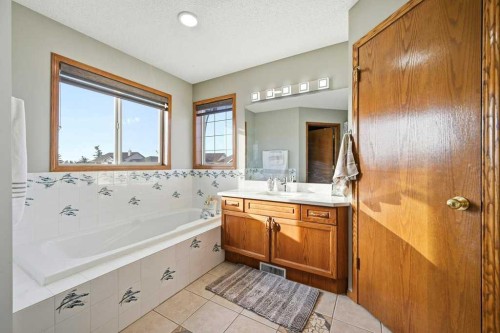 63 Coral Springs Green Ne, Calgary, AB - Indoor Photo Showing Bathroom