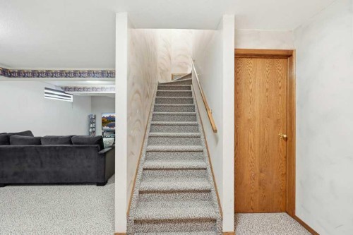 63 Coral Springs Green Ne, Calgary, AB - Indoor Photo Showing Other Room