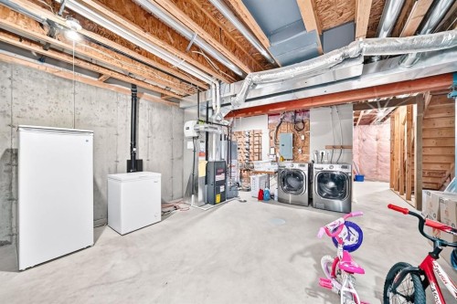 337 Copperpond Landing Se, Calgary, AB - Indoor Photo Showing Basement