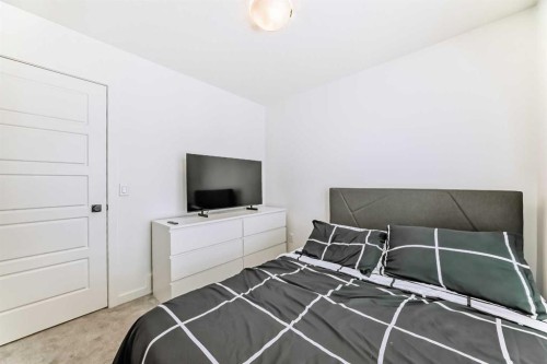 76 Walgrove Common Se, Calgary, AB - Indoor Photo Showing Other Room