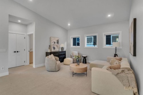 28 Spring Creek Point Sw, Calgary, AB - Indoor