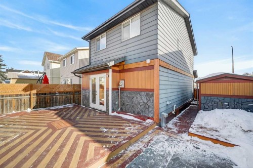 132 Erin Grove Close Se, Calgary, AB - Outdoor With Exterior