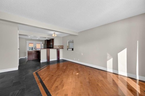 132 Erin Grove Close Se, Calgary, AB - Indoor Photo Showing Other Room