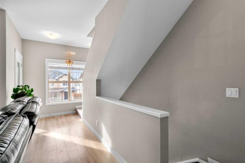 603-32 Horseshoe Crescent, Cochrane, AB - Indoor Photo Showing Other Room
