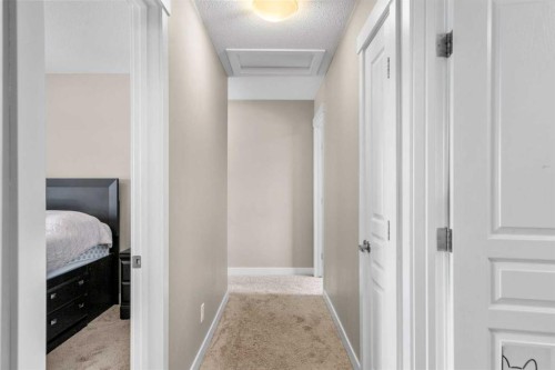 603-32 Horseshoe Crescent, Cochrane, AB - Indoor Photo Showing Other Room