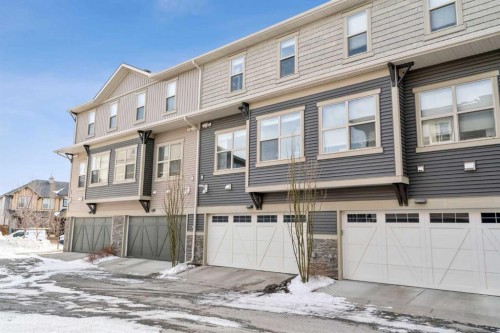 603-32 Horseshoe Crescent, Cochrane, AB - Outdoor
