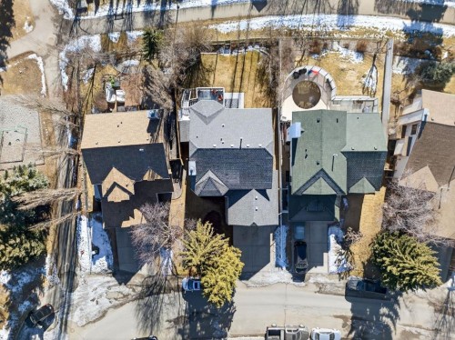 57 Shannon Circle Sw, Calgary, AB - Outdoor