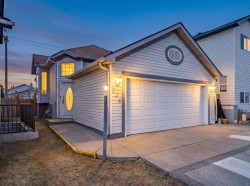 206 Saratoga Close NE Calgary, AB T1Y 7A1
