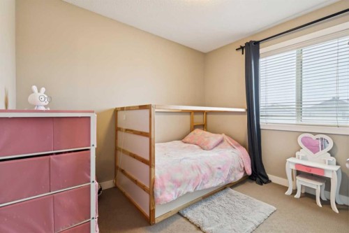 231 Prestwick Point Se, Calgary, AB - Indoor Photo Showing Bedroom