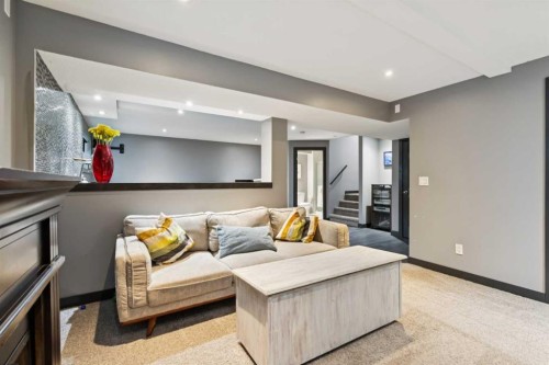 231 Prestwick Point Se, Calgary, AB - Indoor