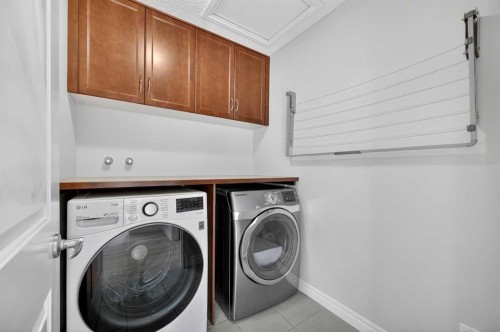 182 Cranarch Place Se, Calgary, AB - Indoor Photo Showing Laundry Room
