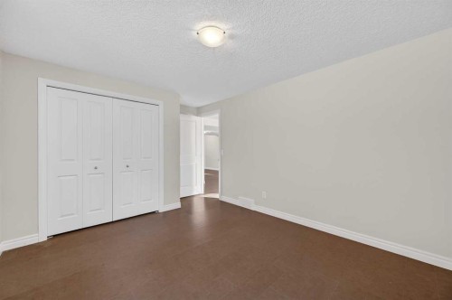 182 Cranarch Place Se, Calgary, AB - Indoor Photo Showing Other Room
