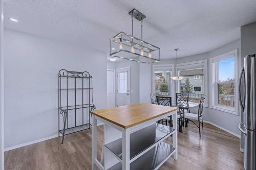 24 Sunlake Circle Se, Calgary, AB - Indoor Photo Showing Dining Room