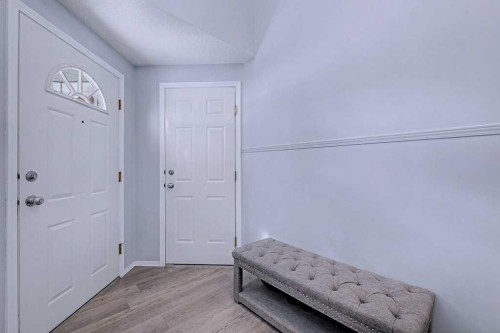 24 Sunlake Circle Se, Calgary, AB - Indoor
