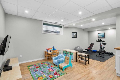 268 Mt Aberdeen Close Se, Calgary, AB - Indoor Photo Showing Other Room