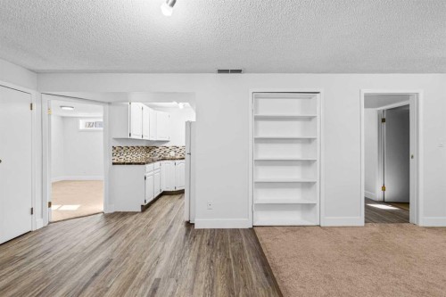 1007 Hunterston Place Nw, Calgary, AB - Indoor