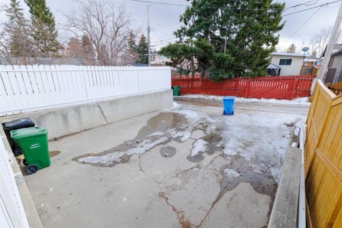 1007 Hunterston Place Nw, Calgary, AB - Outdoor